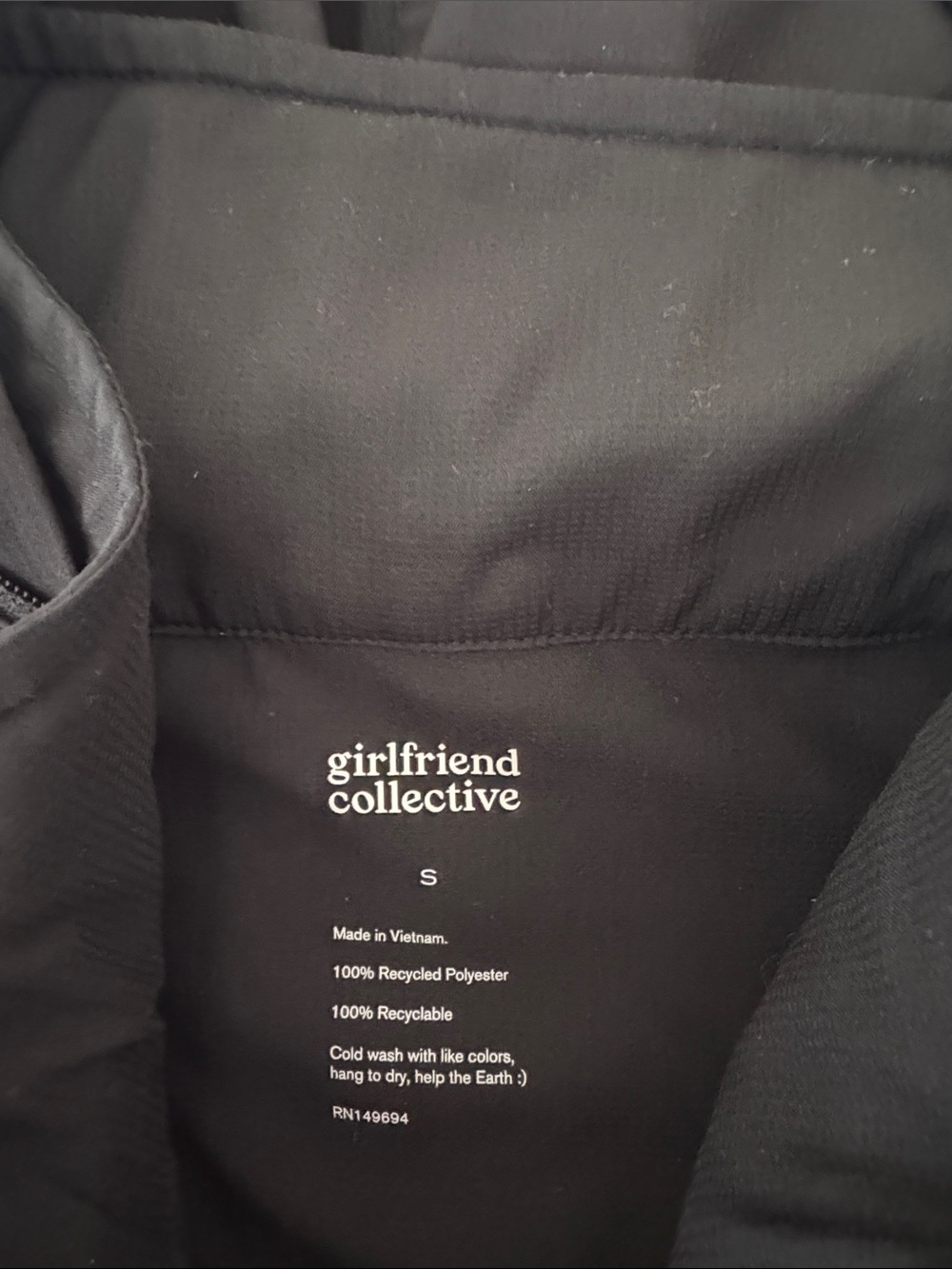 Girlfriend collective windbreaker - Picture 2 of 4
